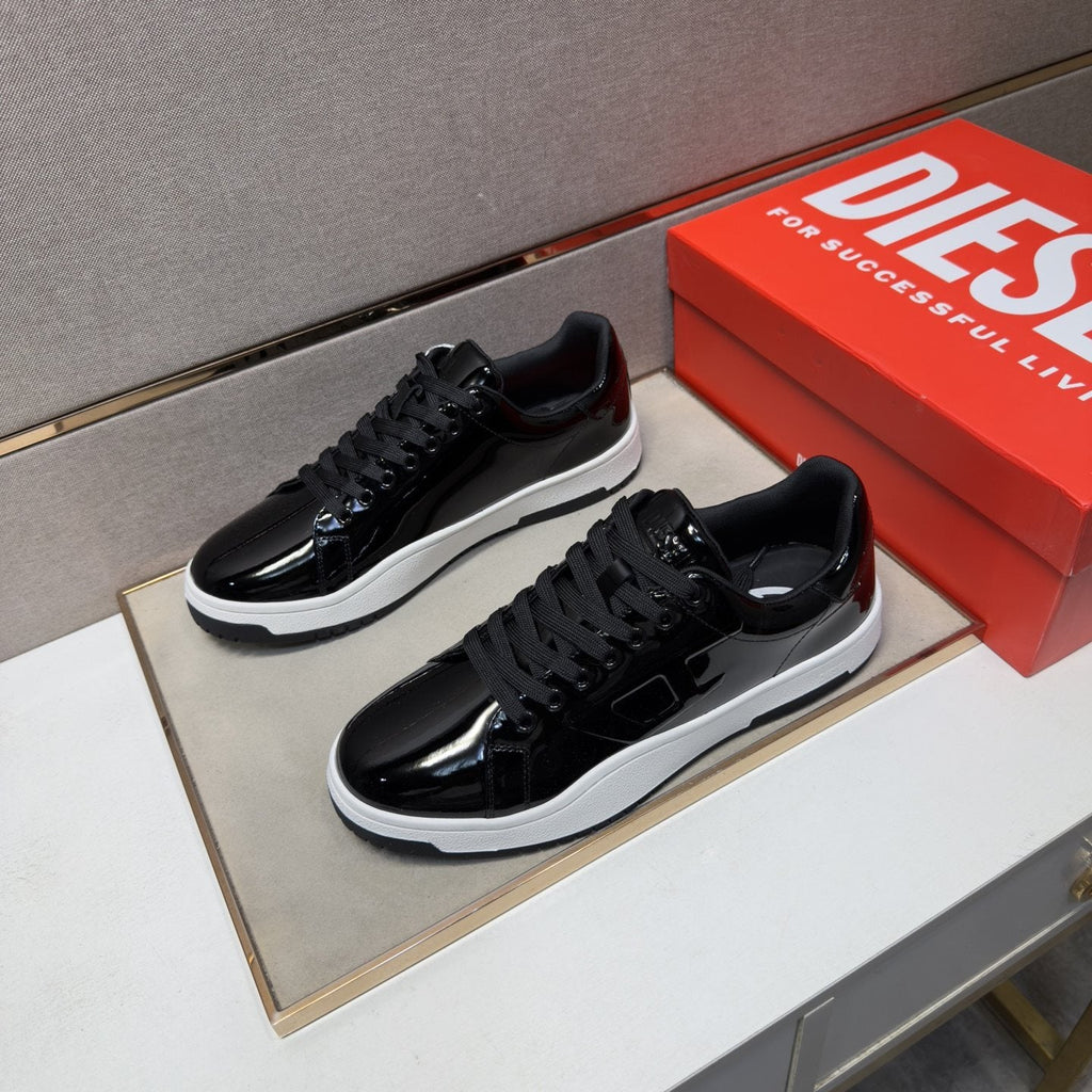 Diesel Glossy Black Low-Top Sneakers — front